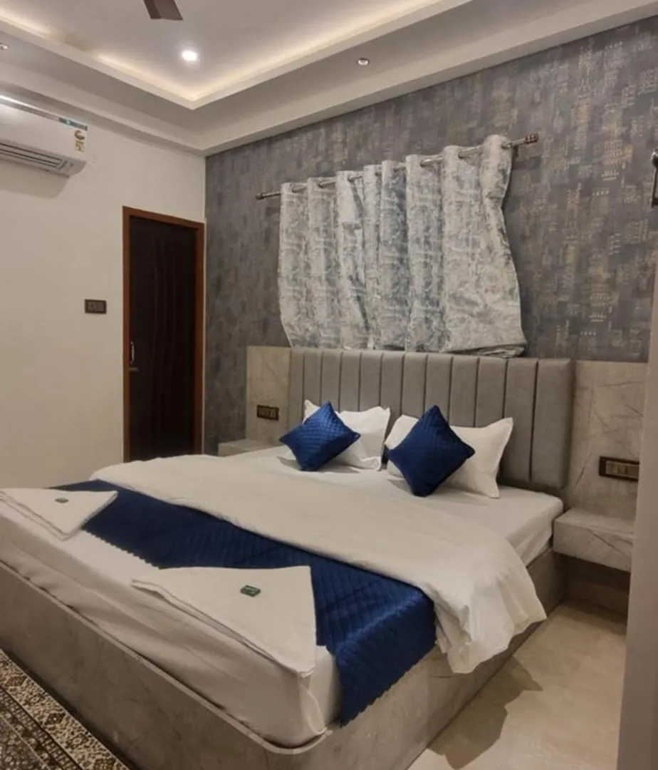 Mm Grand Hotel Varanasi 0*,  India