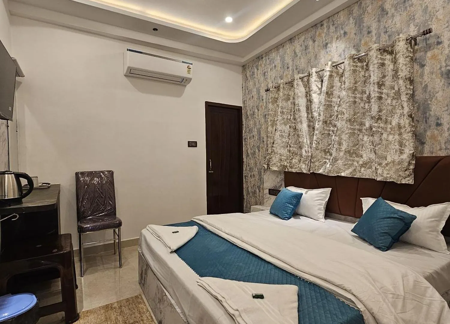 Mm Grand Hotel Varanasi Guest house
